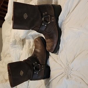 Harley Davison brown leather boots